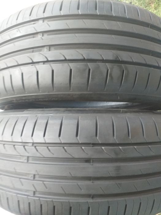 Гуми два броя 235/50/19