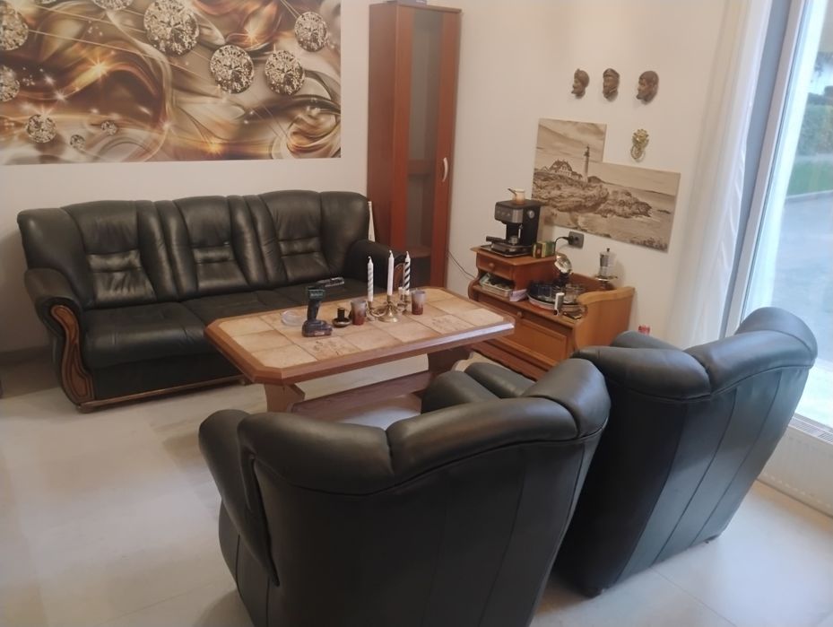 Vind canapea și 2fotoli piele naturala