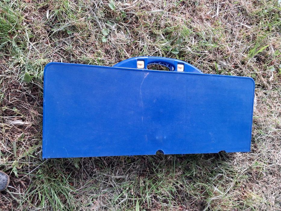 Сгъваема туристическа маса