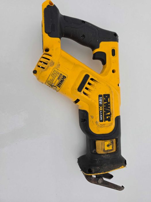 Dewalt Dcs387 Fierastrau sabie