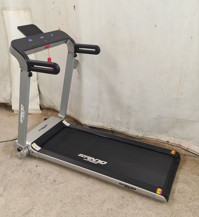 Беговая дорожка "GRAND-FITNESS"