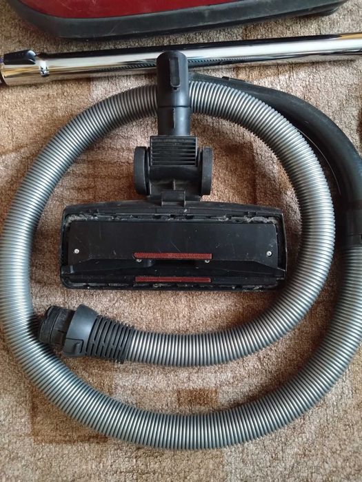 Прахосмукачка Miele Tango Plus 1800W