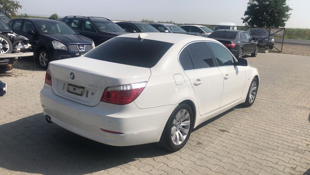 Dezmembram BMW 520D automat an fabr 2009