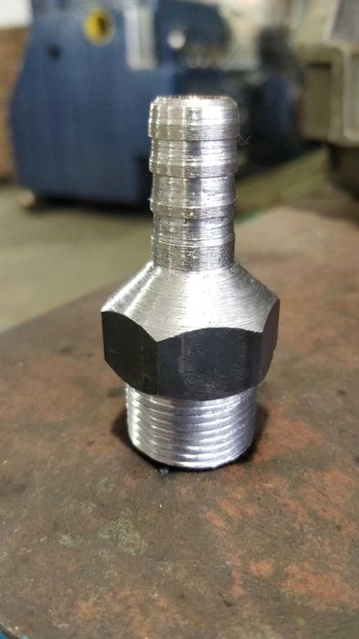 Токарь, токарные - фрезерные работы.