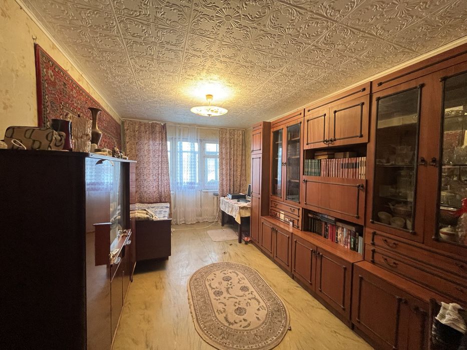 Срочно Продам 3-х комнт. Кв.