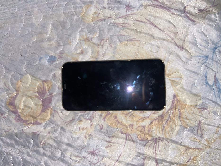 Продам Iphone 12 pro 128gb