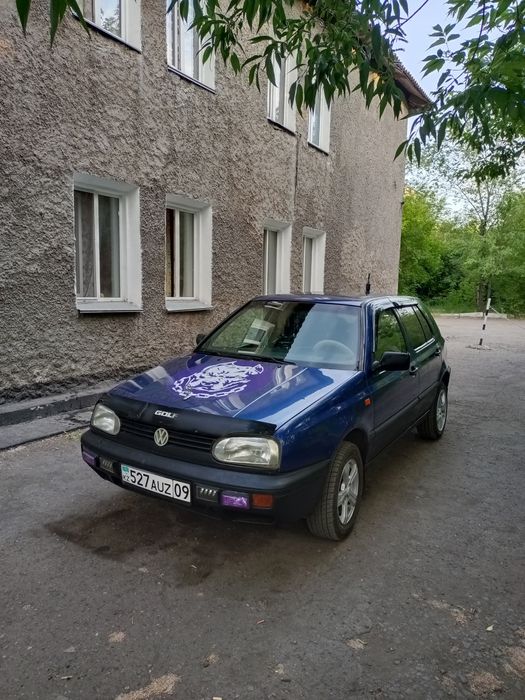 Продам автомобиль срочно