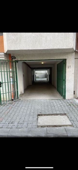 Дава се под наем Гараж / Паркомясто в Варна, Погреби - 20 кв.м за 102 € - Снимка #2