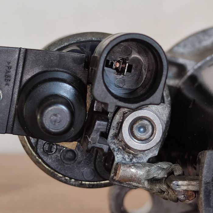 Стартер   Audi A1