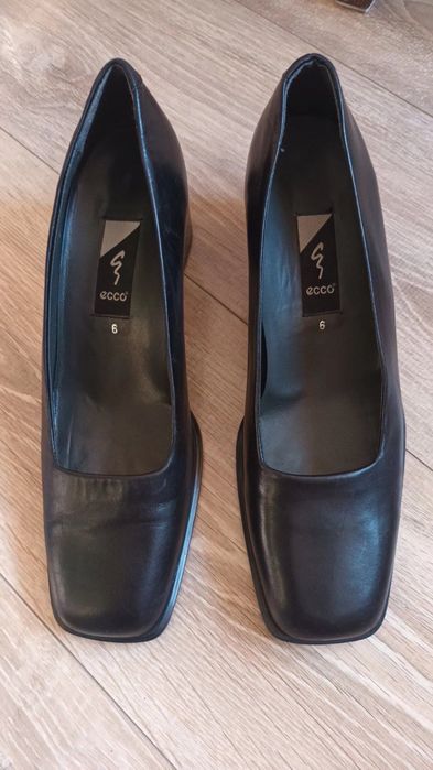 Дамски обувки Ecco