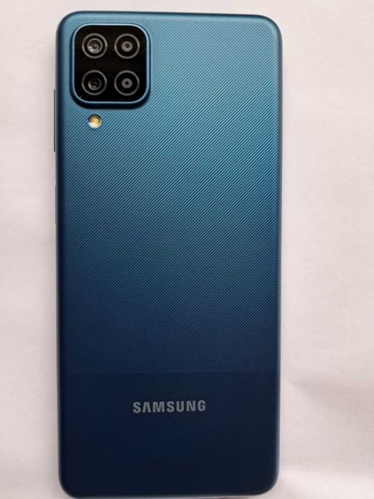 Samsung Galaxy A12