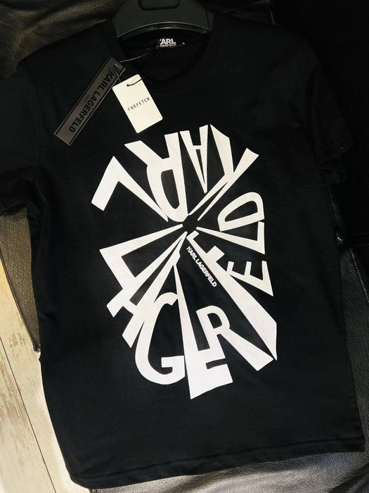 Мъжки тениски различни модели