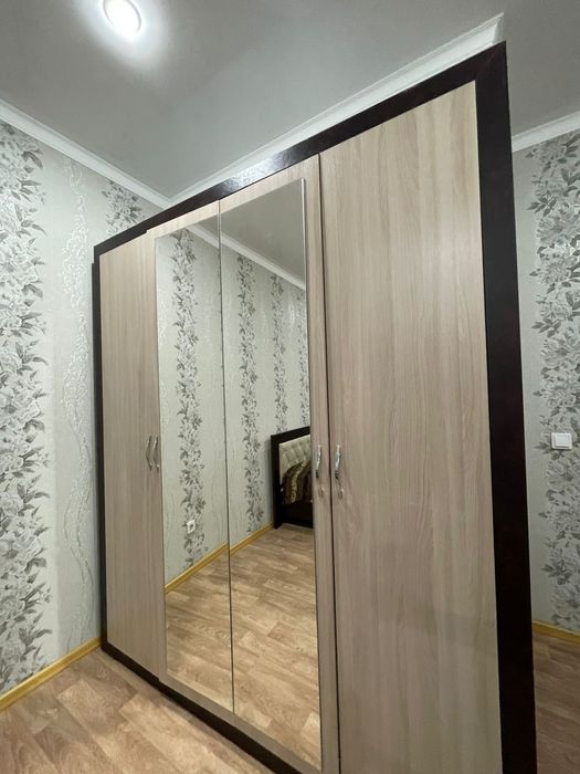 Продам спальный  гарнитура