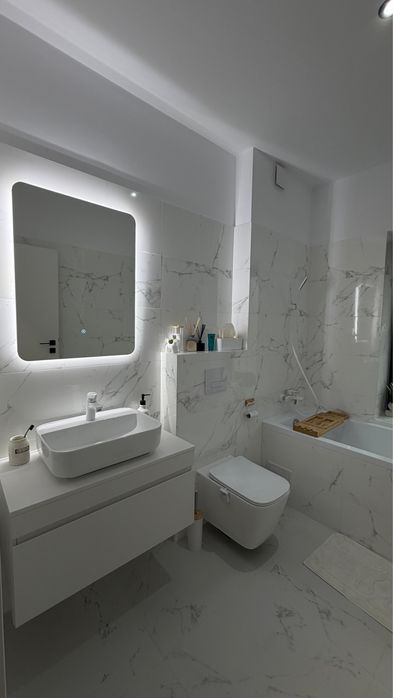 Vand apartament 3 camere
