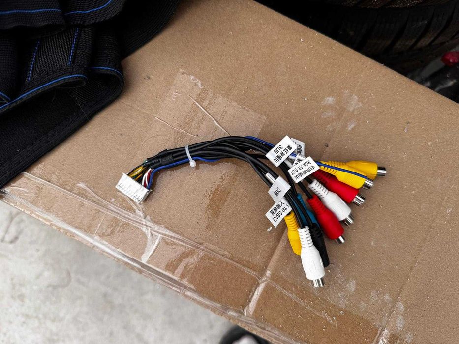 Navigație Dedicată Android 4 GB RAM Seat Ibiza IV (2008-2015) + Canbus Comenzi Volan