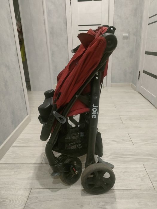 Прогулочная Коляска joie