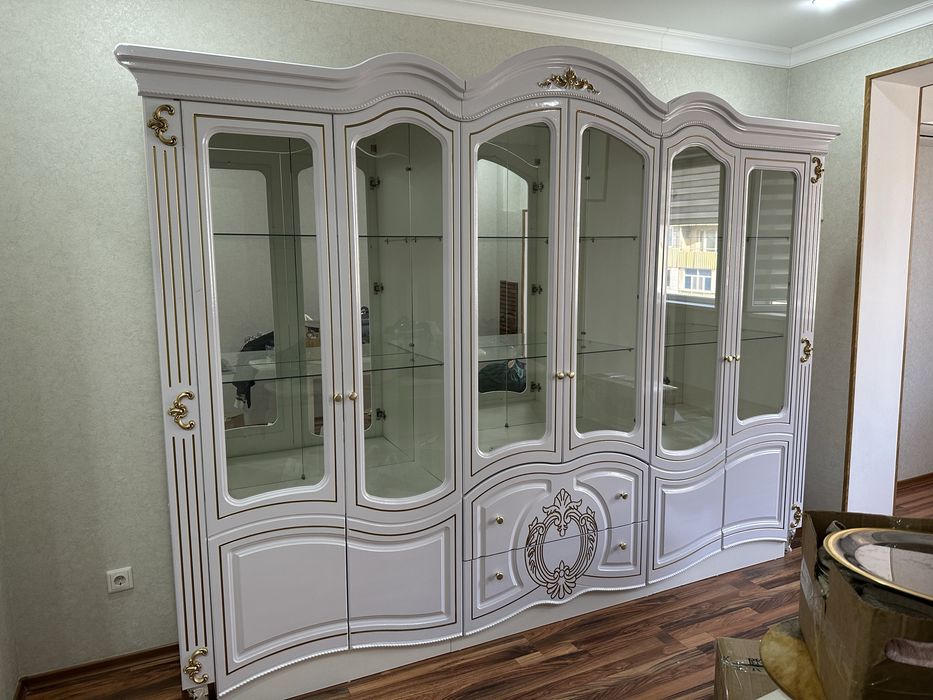 Продается гарнитур бу в хорошем состоянии