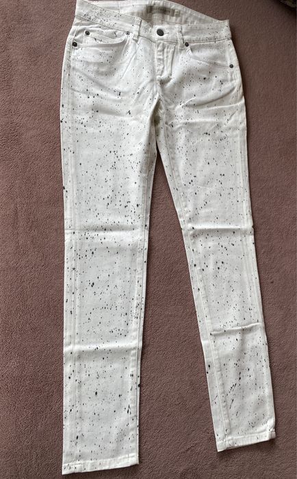 Blugi Albi cu puncte negre,  dama, nepurtati, Calvin Klein,Marimea S-M