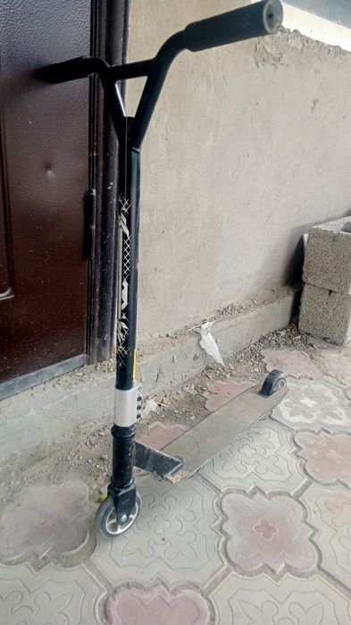 Продам самокат ...