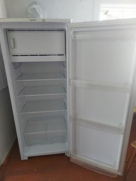 Продам холодильник Бирюса