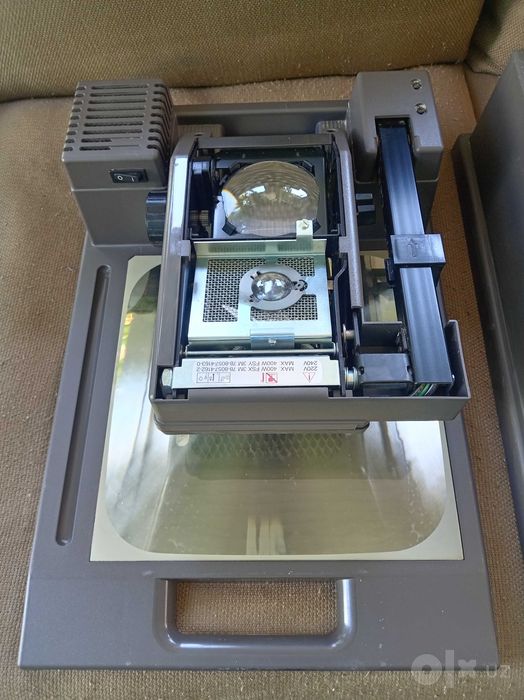 Прожектор  3М М-2010 Overhead Projector