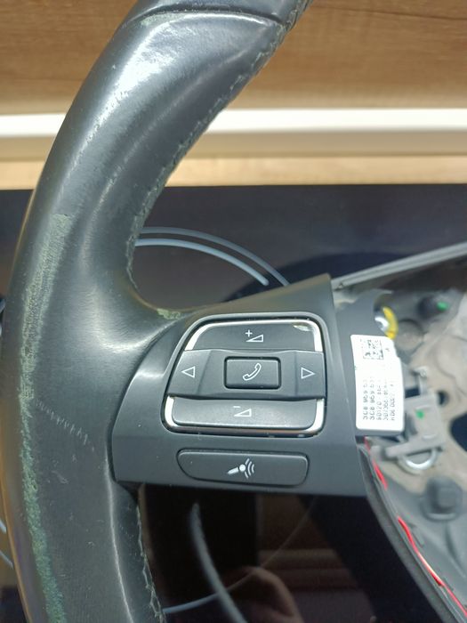 Мулти Волан за пасат б 7 VW Passat  и  модул волан Highline