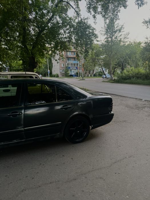 продаи мерседес 210 3.2 объем
