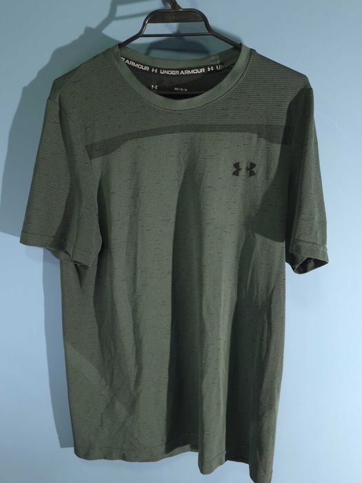 Under Armour Тениска/Мъжка М