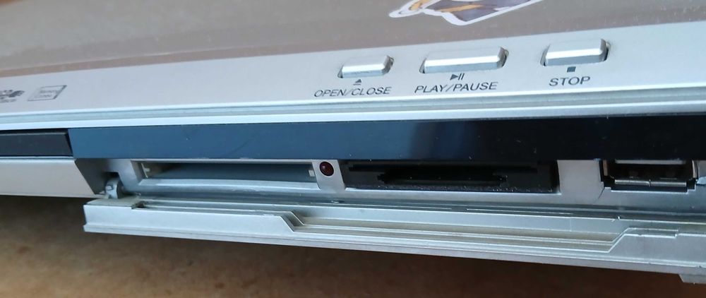 DVD-плеер NEO DN 710