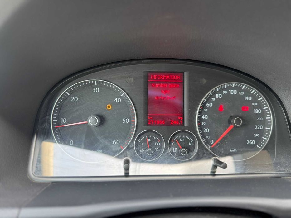 Volkswagen Touran  2006 1.9 TDI - 7 locuri