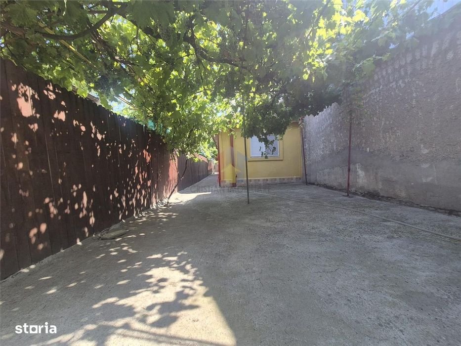 Casa 3 cam CARAMIDA zona Dorobantilor Plantelor