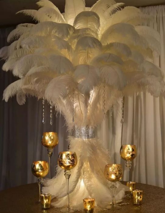 Топ качество! Щраусови бели пера за декорация