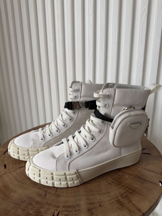 Продавам маркови обувки и ботуши