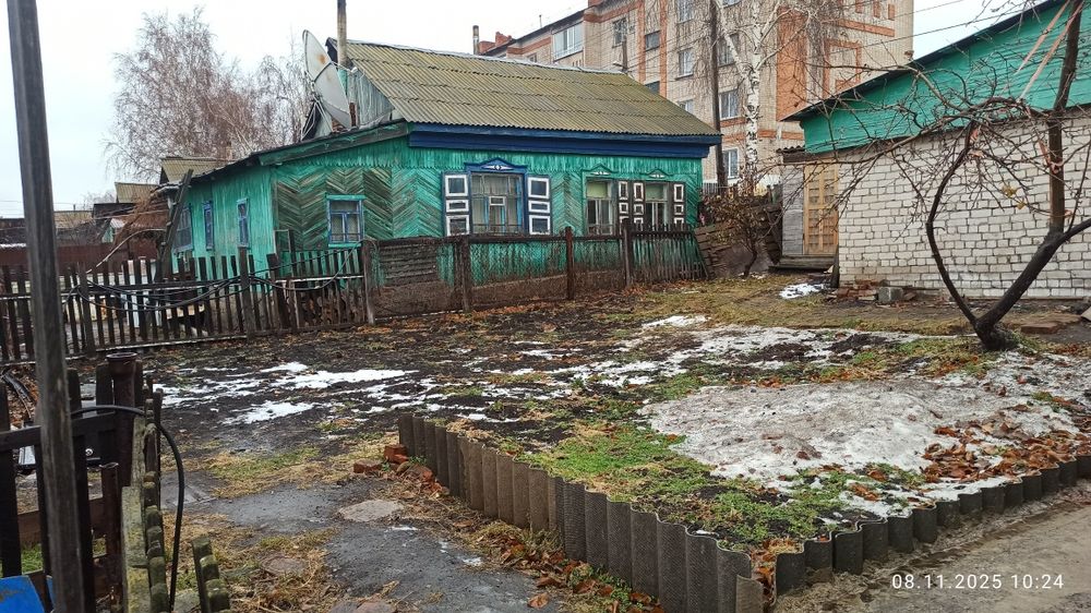 Бревенчатый дом в  ДСР. Торг