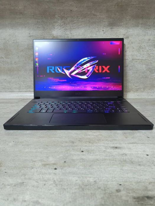 Ноутбуе игровой MSI