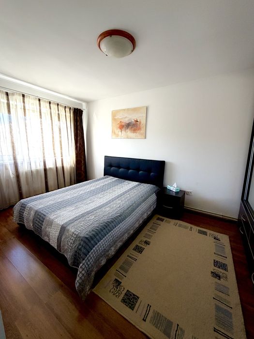 Inchiriez apartament regim hotelier