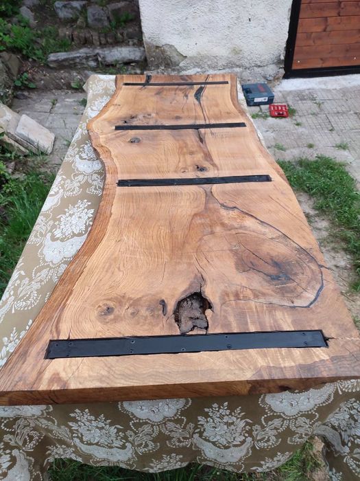 Трапезна маса дъб