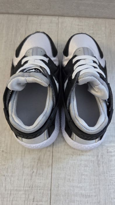 Nike Air Huarache copii – mărimea 25