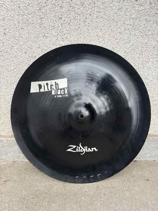 Чинели ZILDJIAN pitch black china 18"