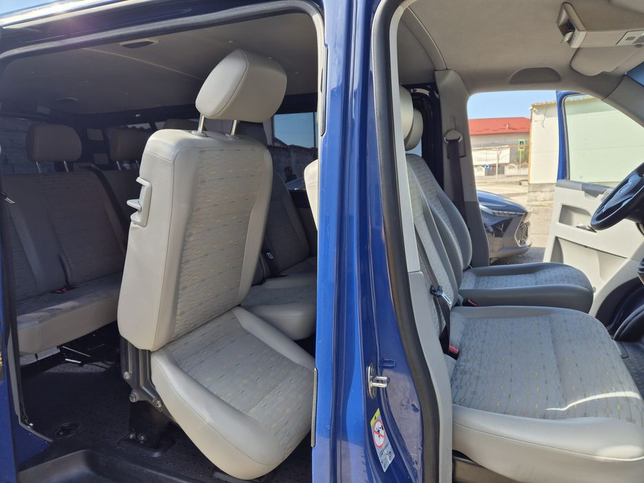 T 5  Caravelle  2014  9 Locuri ,Lung adus recent