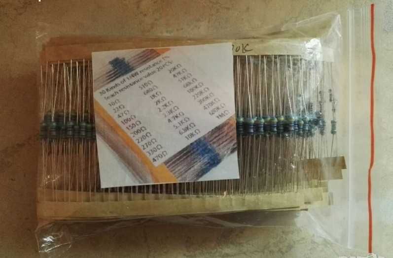 Комплект резистори 300, 500 или 600 броя