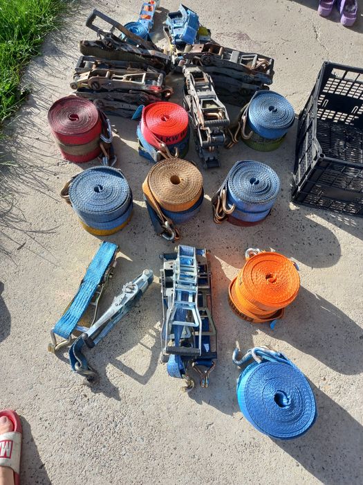 Chingi pentru marfă..