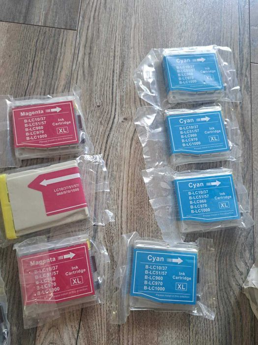 принтерно мастило различни цветове