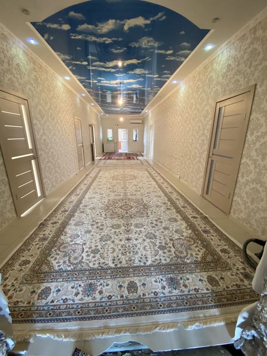 Продаётся дом с магазином