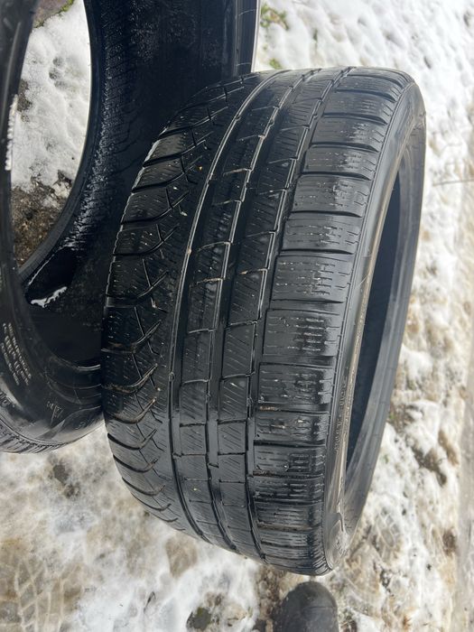 245/40/18 Зимни гуми 2броя