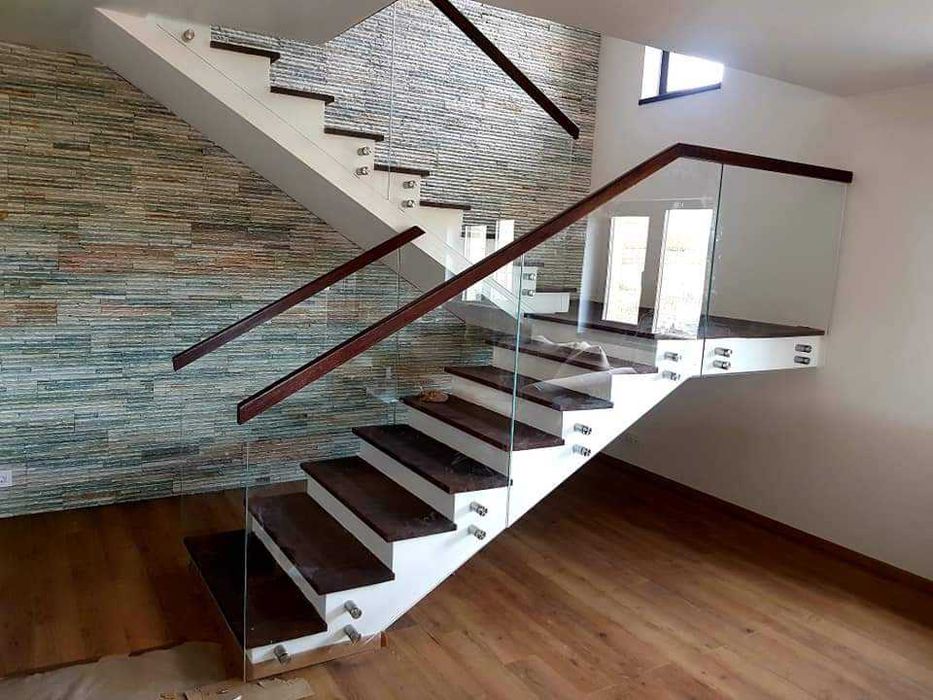 Sticla securizata, cabine dus, balustrade, paravane, pereti sticla