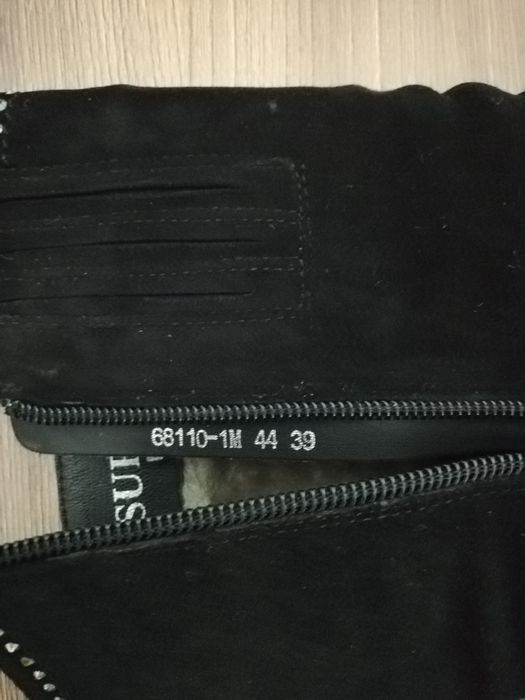 Продам зимние сапоги