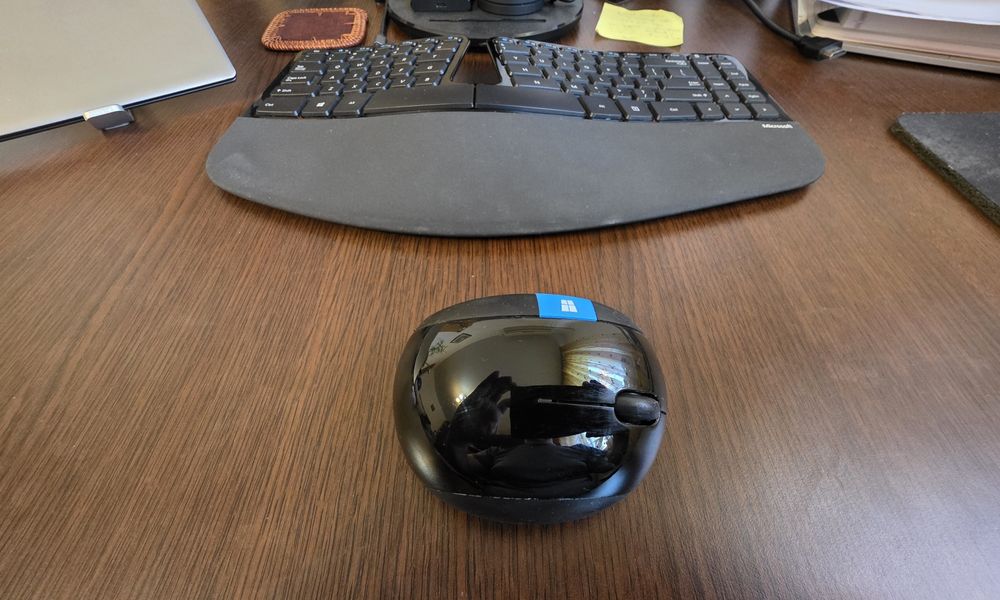 Kit tastatura + mouse ergonomic Microsoft