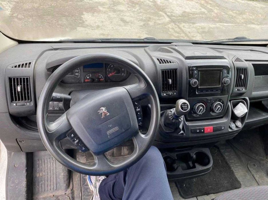 Vând Peugeot Boxer motor 2.0 HDI