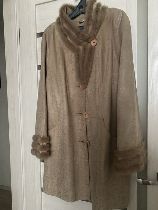 Куртка из натаральной кожи